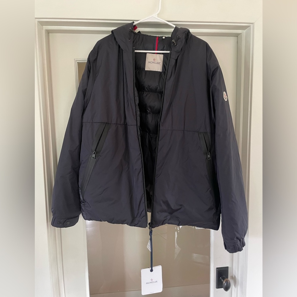 MONCLER MELAMPYRE DOWN WINDBREAKER